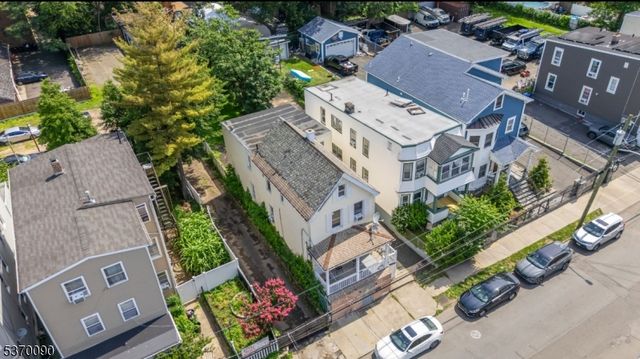 70 Welland Ave, Irvington Twp., NJ 07111
