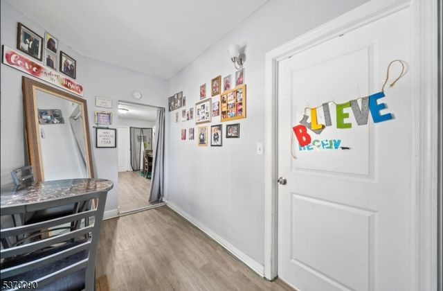 70 Welland Ave, Irvington Twp., NJ 07111