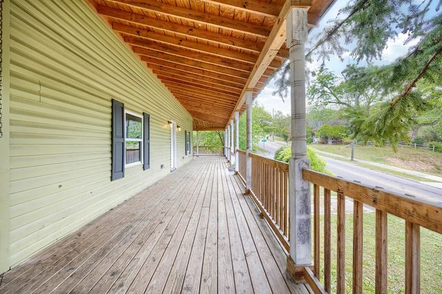 2113 Summerville Road, Phenix City, AL 36867