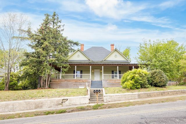 2113 Summerville Road, Phenix City, AL 36867