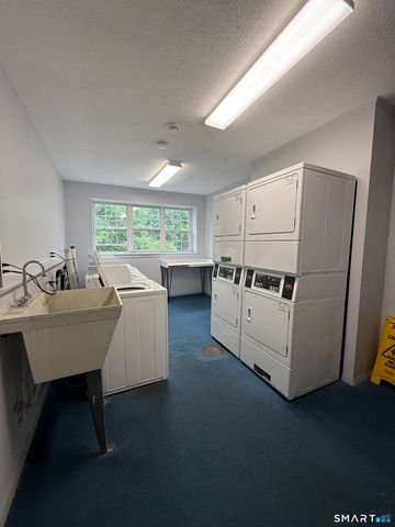 1120 New Haven Avenue 145, Milford, CT 06460