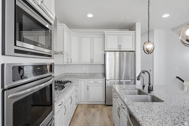 223 W WILDWOOD DR, Saratoga Springs, UT 84045