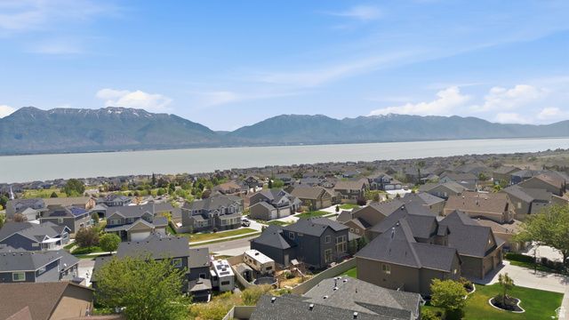 223 W WILDWOOD DR, Saratoga Springs, UT 84045