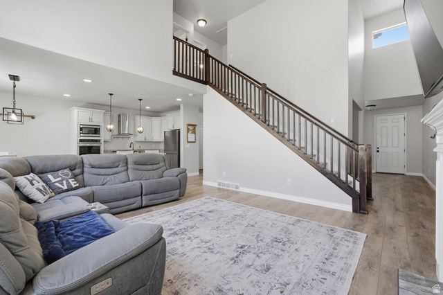 223 W WILDWOOD DR, Saratoga Springs, UT 84045