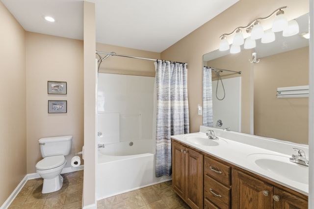 218 Shady Dr, Columbia, TN 38401