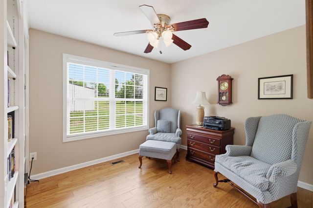 218 Shady Dr, Columbia, TN 38401