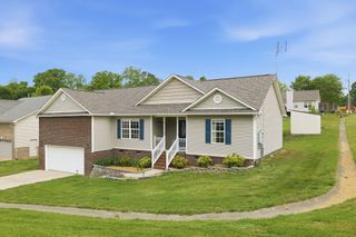 218 Shady Dr, Columbia, TN 38401