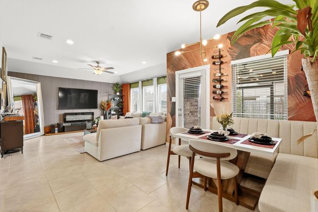 1511 Maple Ridge Drive, Missouri City, TX 77459