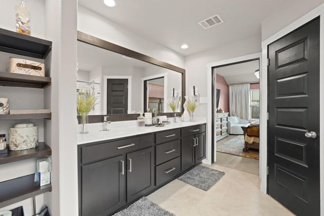 1511 Maple Ridge Drive, Missouri City, TX 77459