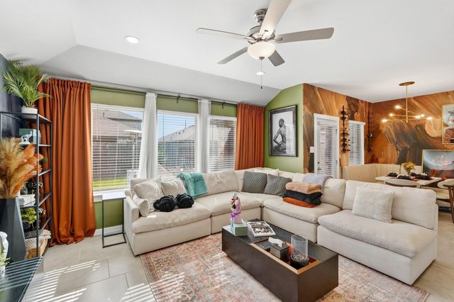 1511 Maple Ridge Drive, Missouri City, TX 77459