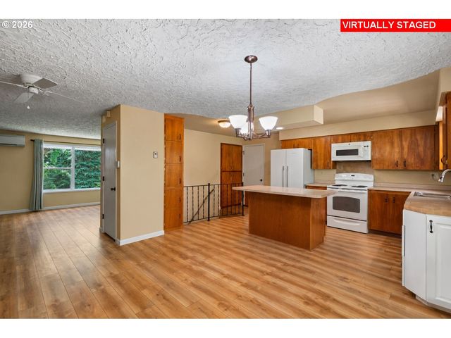 14713 Ne 269TH St, Battle Ground, WA 98604