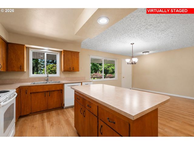 14713 Ne 269TH St, Battle Ground, WA 98604