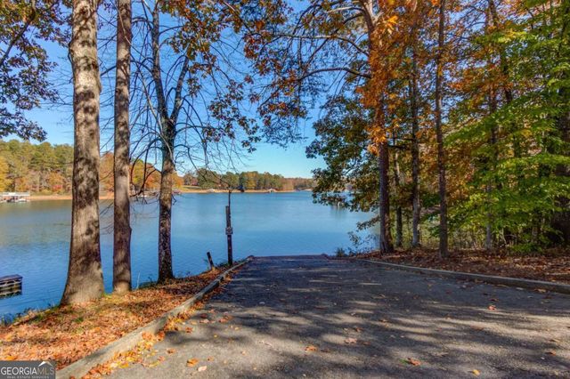 6137 Timberidge Drive, Gainesville, GA 30506