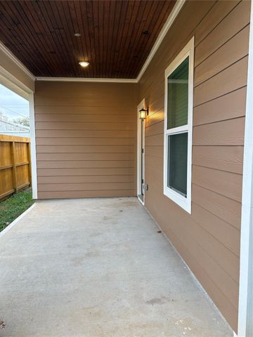 205 Mcelroy Avenue, Wharton, TX 77488