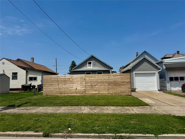 933 BROWN Avenue, Erie, PA 16502