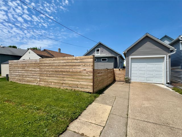 933 BROWN Avenue, Erie, PA 16502