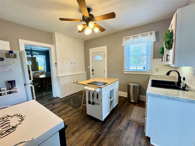 933 BROWN Avenue, Erie, PA 16502