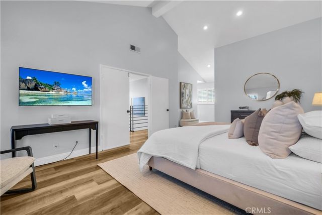 5213 Piccadilly Circle, Westminster, CA 92683