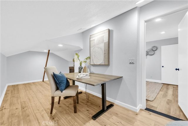 5213 Piccadilly Circle, Westminster, CA 92683