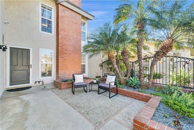 5213 Piccadilly Circle, Westminster, CA 92683