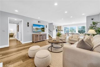 5213 Piccadilly Circle, Westminster, CA 92683