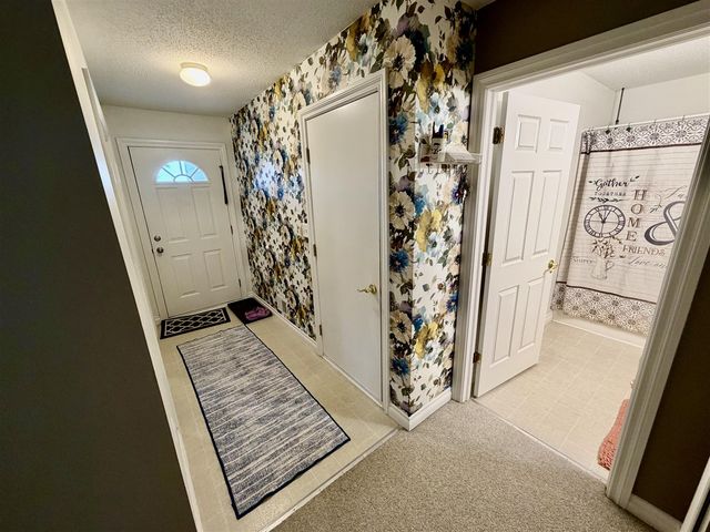 902 Lighthouse Drive, Marysville, MI 48040