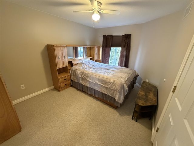 902 Lighthouse Drive, Marysville, MI 48040