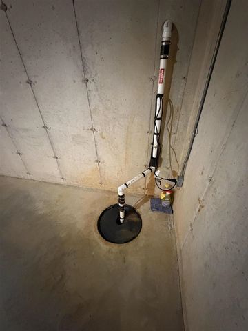 902 Lighthouse Drive, Marysville, MI 48040