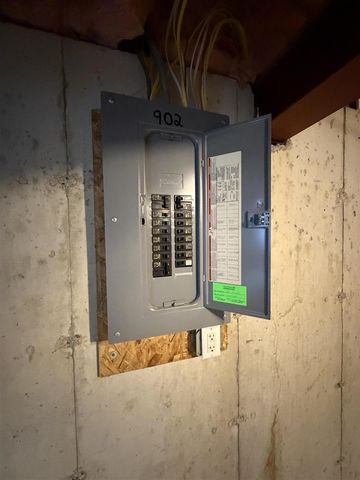 902 Lighthouse Drive, Marysville, MI 48040