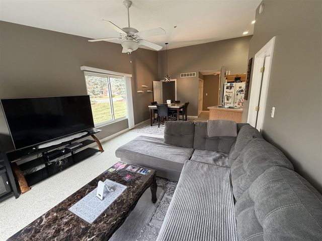 902 Lighthouse Drive, Marysville, MI 48040