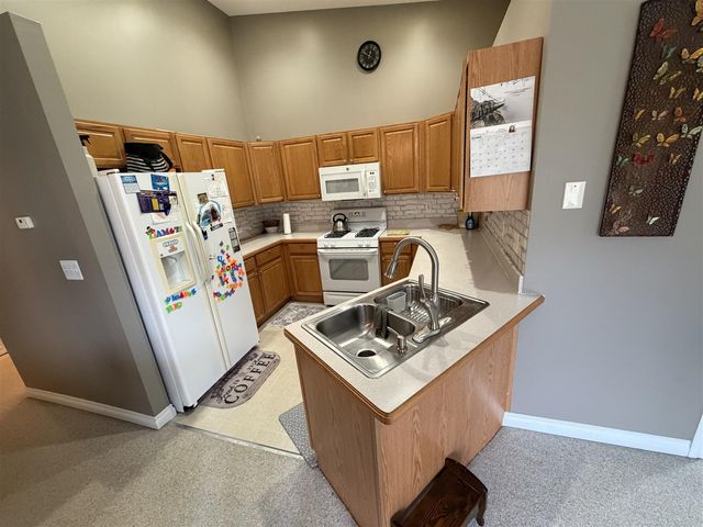 902 Lighthouse Drive, Marysville, MI 48040