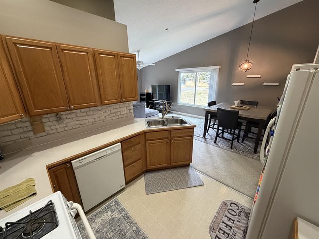 902 Lighthouse Drive, Marysville, MI 48040