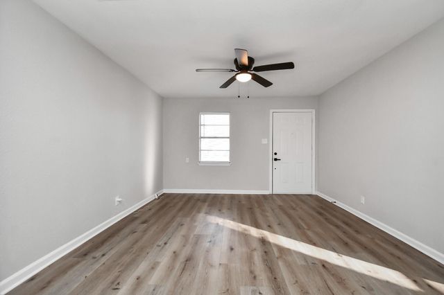 428 De Haven Street, Houston, TX 77029
