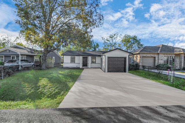 428 De Haven Street, Houston, TX 77029