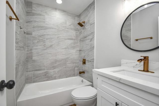 428 De Haven Street, Houston, TX 77029