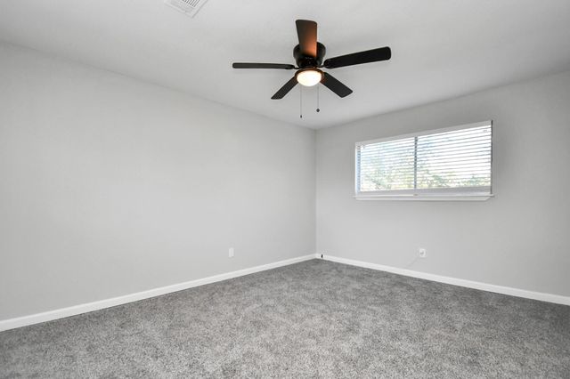 428 De Haven Street, Houston, TX 77029