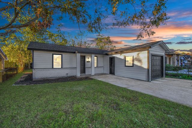 428 De Haven Street, Houston, TX 77029