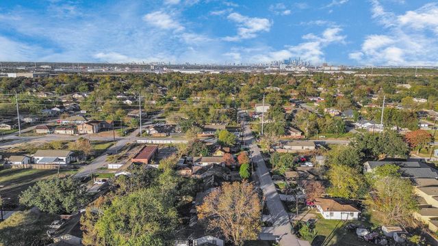428 De Haven Street, Houston, TX 77029
