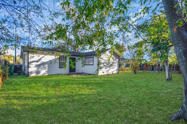 428 De Haven Street, Houston, TX 77029