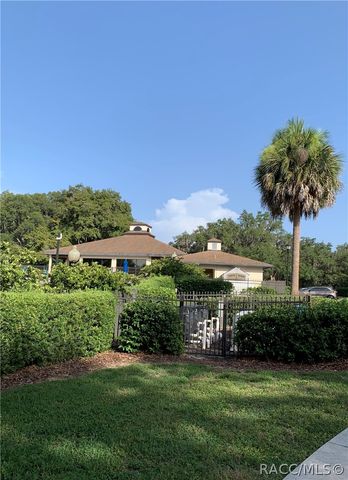 1758 N Envoy Drive, Crystal River, FL 34429
