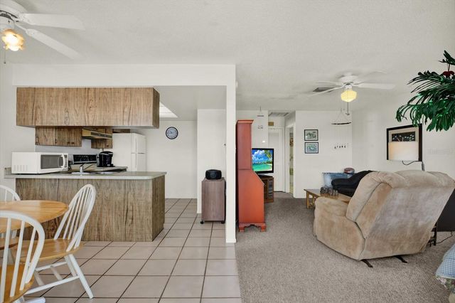 315 58TH STREET D, Holmes Beach, FL 34217
