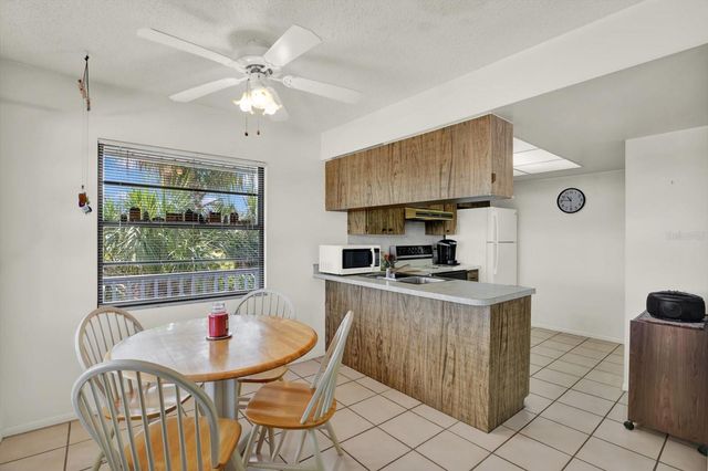 315 58TH STREET D, Holmes Beach, FL 34217