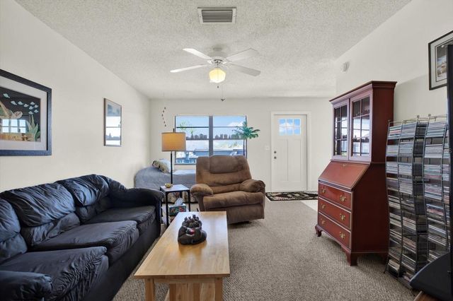 315 58TH STREET D, Holmes Beach, FL 34217