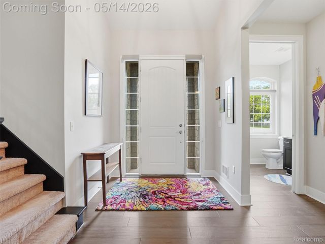 3513 Pointe Shore Drive, Brighton Township, MI 48114