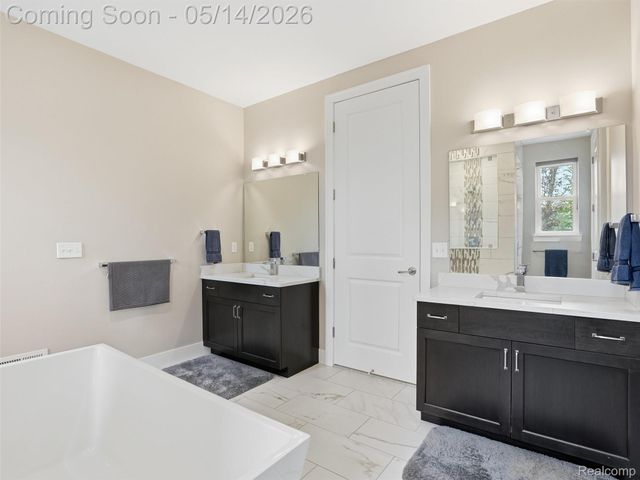 3513 Pointe Shore Drive, Brighton Township, MI 48114