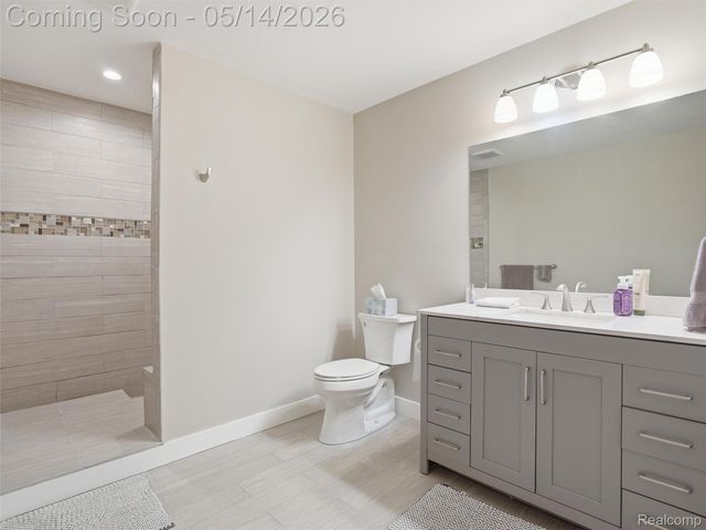 3513 Pointe Shore Drive, Brighton Township, MI 48114