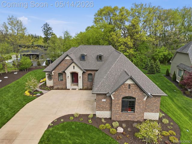 3513 Pointe Shore Drive, Brighton Township, MI 48114