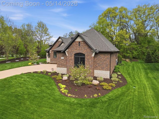 3513 Pointe Shore Drive, Brighton Township, MI 48114