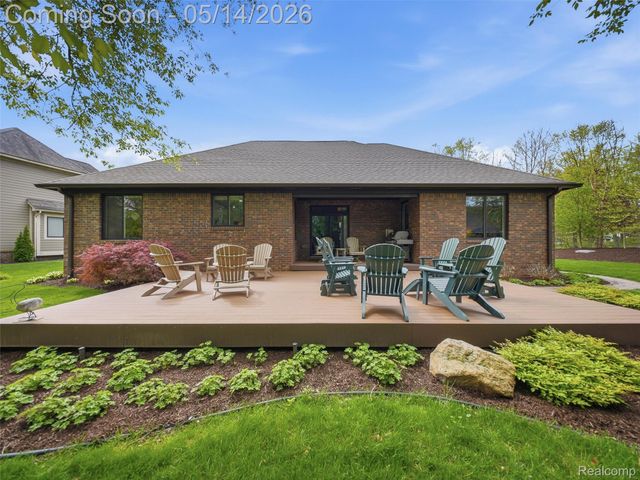 3513 Pointe Shore Drive, Brighton Township, MI 48114