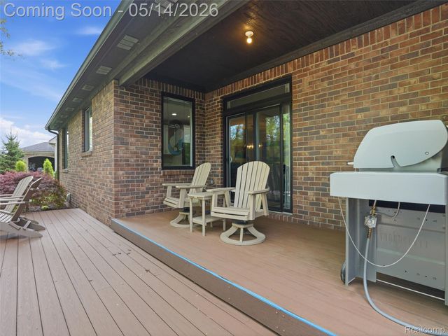 3513 Pointe Shore Drive, Brighton Township, MI 48114